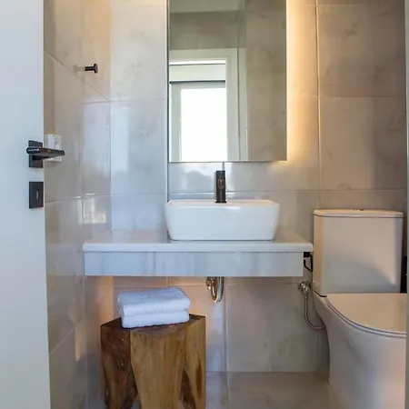Vila Hyades B A Premier Luxury Getaway Near *